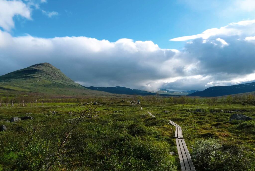 Góra Garddenvarri (1156m) w Abisko National Park