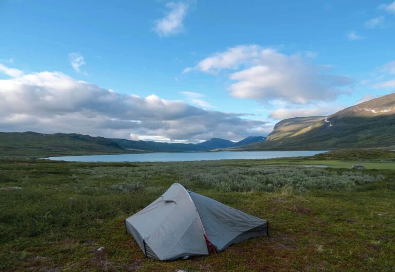 Szlak Kungsleden, trekking z Abisko do Nikkaluokty w Laponii