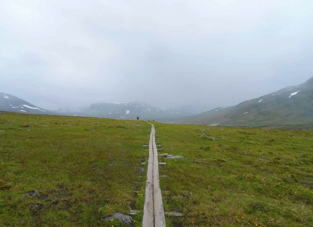 Kładka na szlaku Kungsleden
