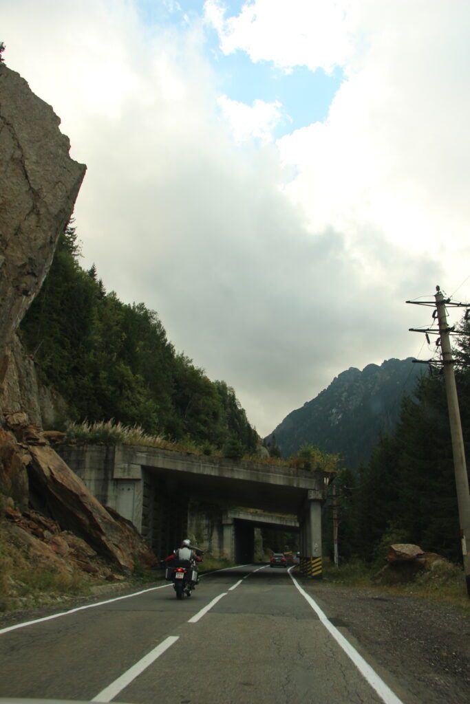 Motor na trasie Transfogarskiej