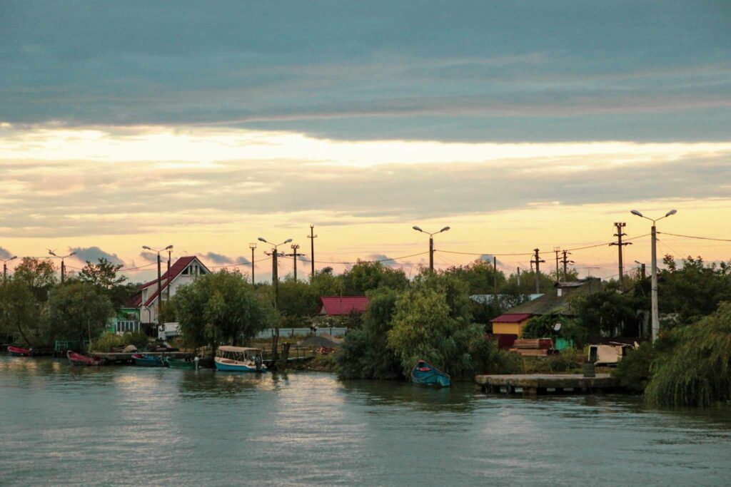 Widok zastygłych w czasie wiosek – Delta Dunaju