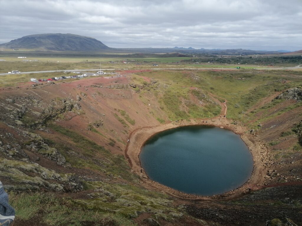 Islandia – jezioro wulkaniczne Kerid